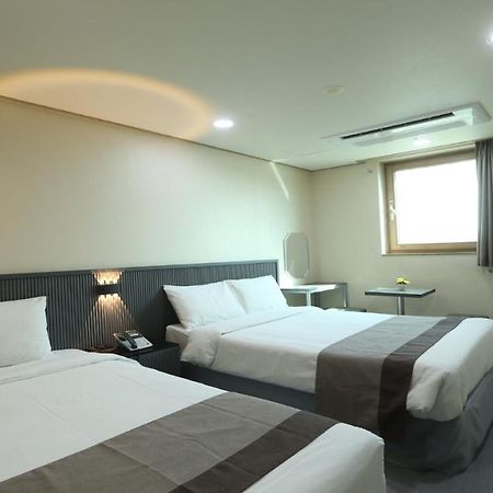 Golden City Hotel Dongdaemun Seúl Exterior foto